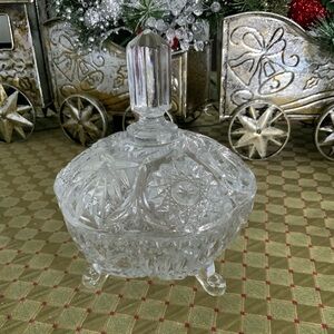 Crystal candy dish with top